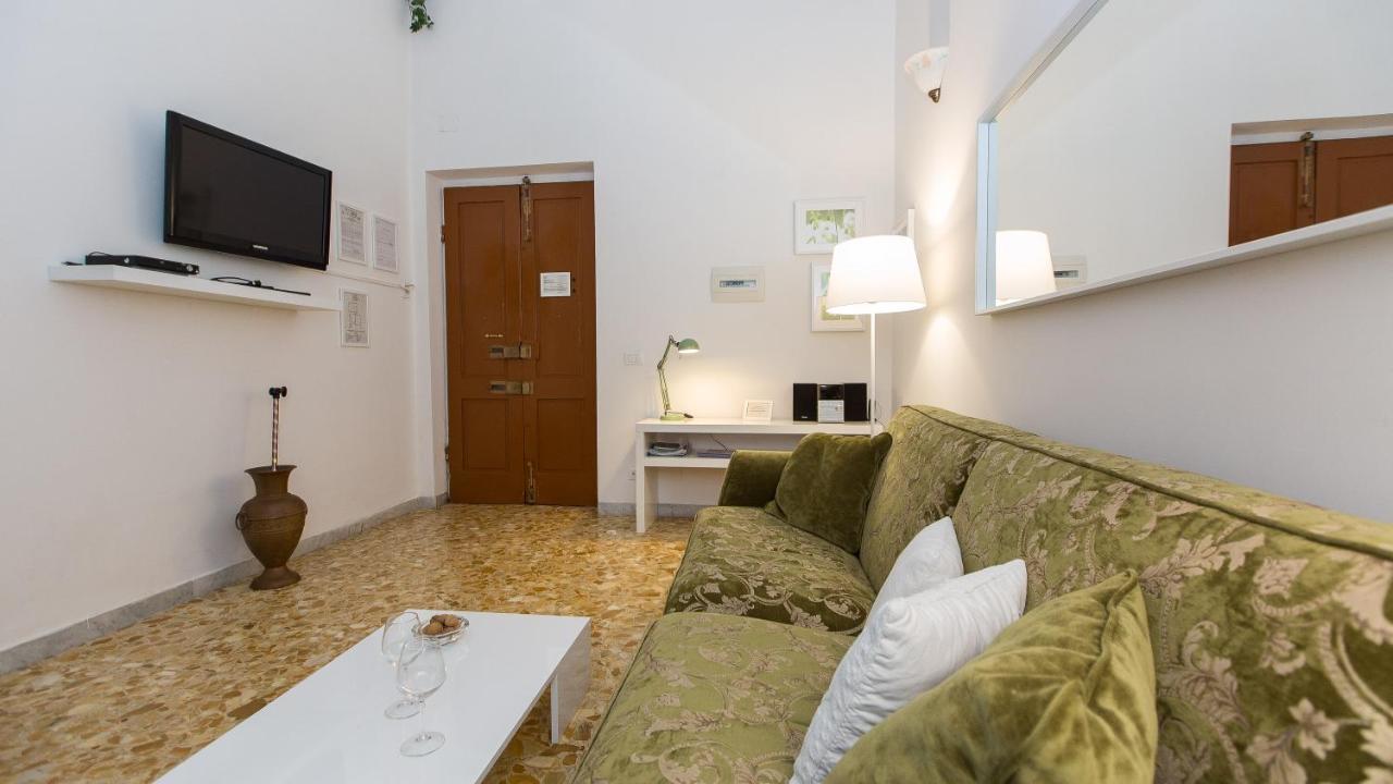 Milazzo Appartamento Roma